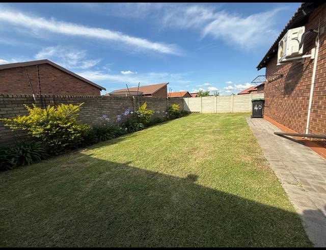 3 BEDROOM HOUSE FOR SALE IN WATERVAL EAST